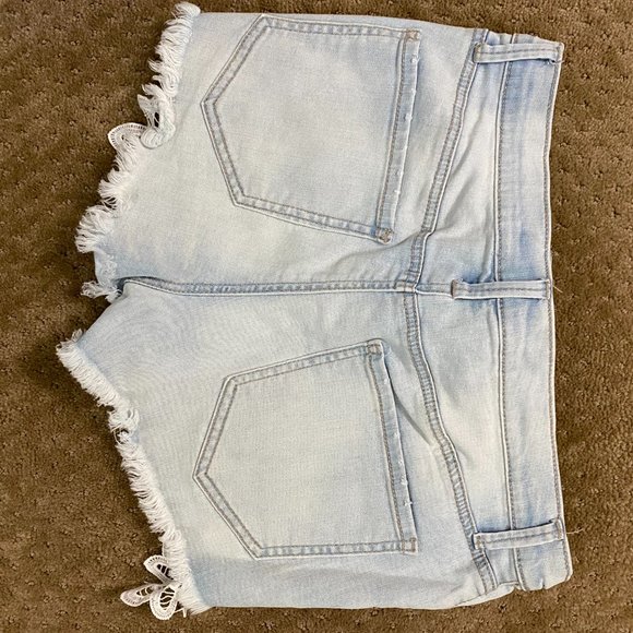 Distressed Lace Pocket Jean Shorts - Picture 3 of 3